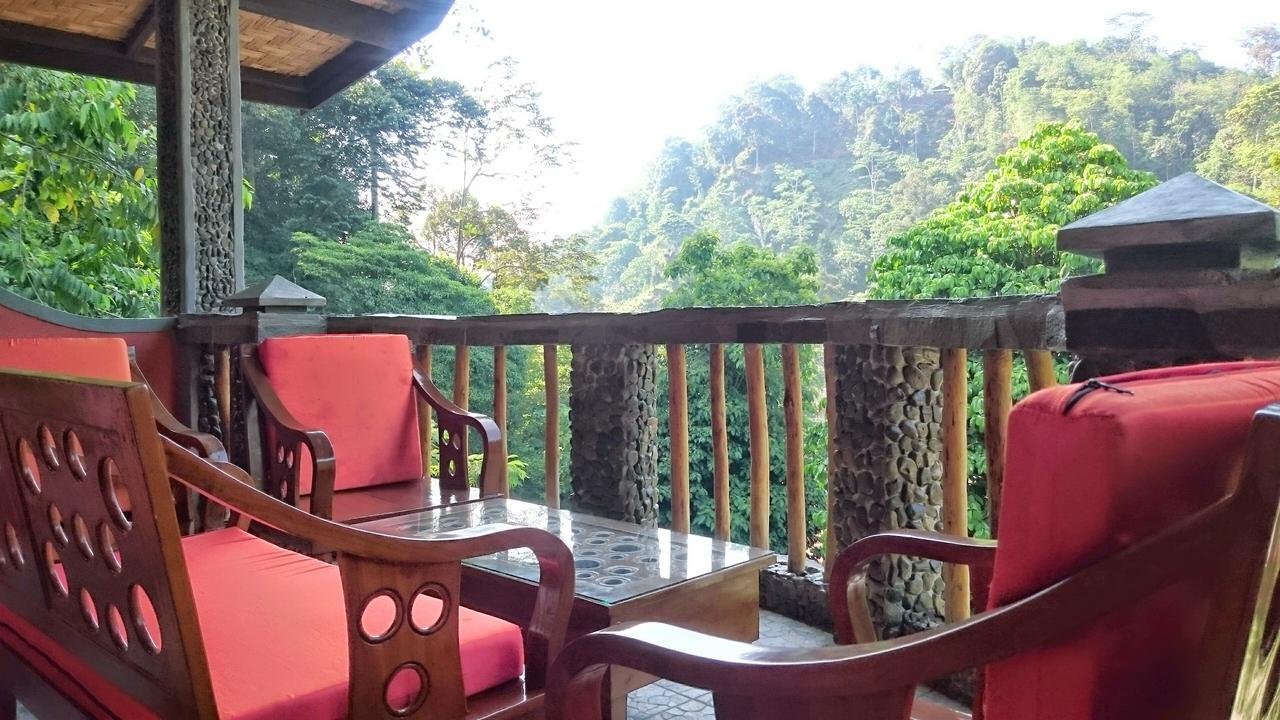 Hotel Orangutan Bukit Lawang Exterior foto